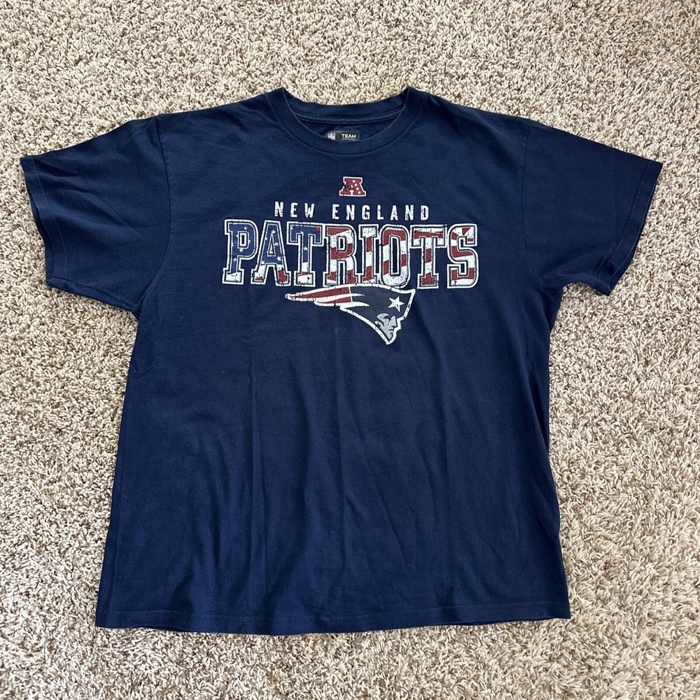 New England Patriots Men's L - NFL Team Apparel Graphic Logo T-Shirt